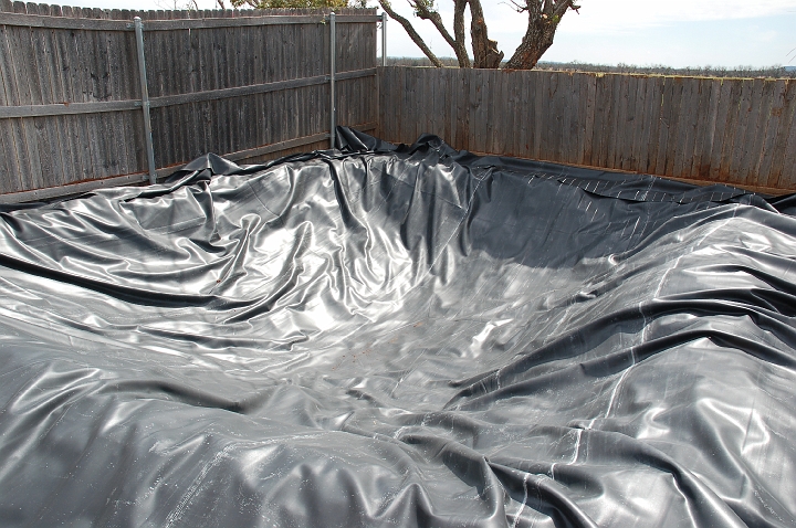 Pond liner is 45mil and 25'X25'.jpg